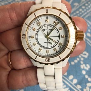 Ladies Ceramic Watch NWOT